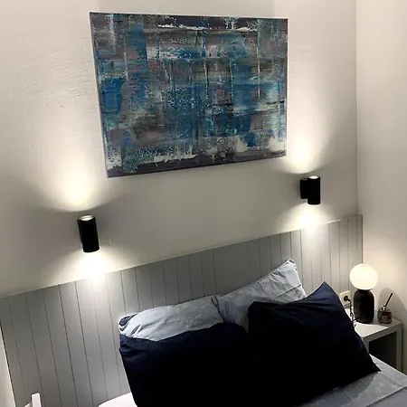 Cocon Douillet A - Plage & Piscine Appartement *